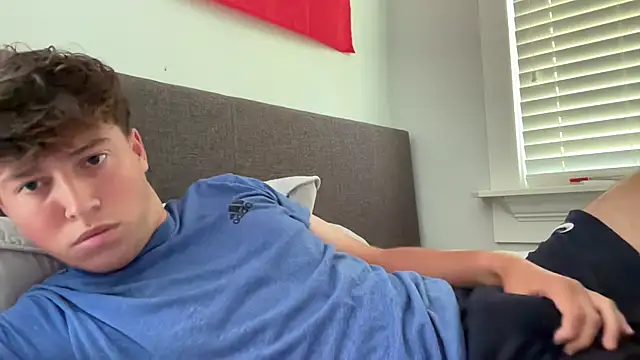 Snapshot of isiah_xx chatting on September 10, 2025, 3:45 pm isiah xx online show from September 10, 2025, 3:45 pm