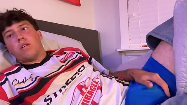 Snapshot of isiah_xx chatting on September 21, 2025, 1:40 am isiah xx online show from September 21, 2025, 1:40 am