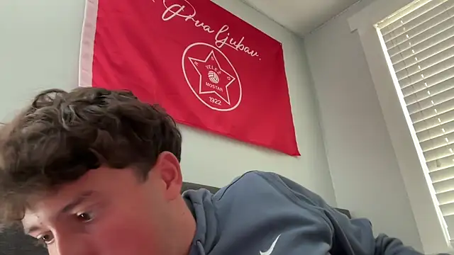 Snapshot of isiah_xx chatting on September 28, 2025, 4:45 pm isiah xx online show from September 28, 2025, 4:45 pm