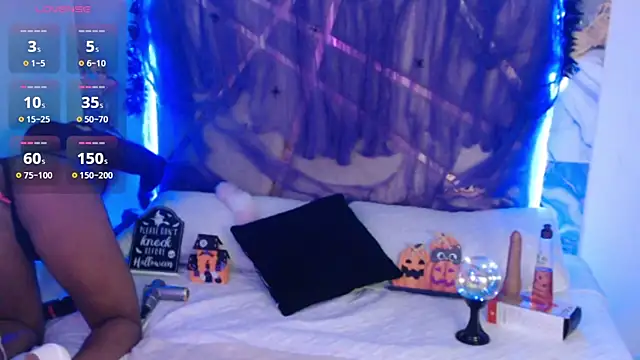 Boy-X- online show from October 19, 2025, 8:09 pm