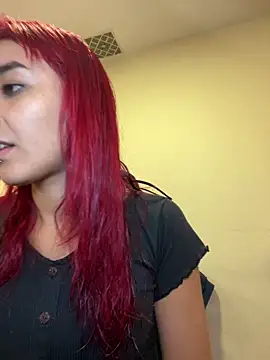 JuliethaDemon  online show from April 22, 2026, 1:23 pm