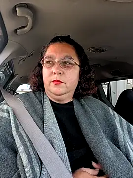 Snapshot of lil-gemini-hippy chatting on May 2, 2026, 10:15 pm lil-gemini-hippy online show from May 2, 2026, 10:15 pm