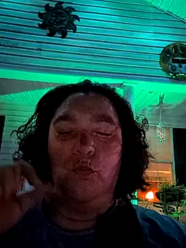 lil-gemini-hippy online show from August 2, 2026, 5:28 am