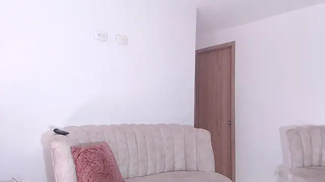 Martina ferer online show from June 20, 2026, 3:04 pm
