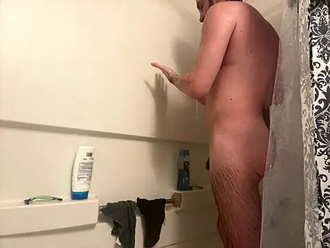 straightguy2233 online show from September 18, 2025, 1:51 am