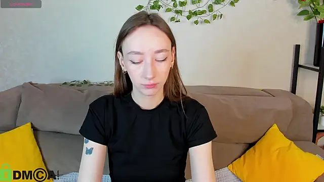 Miche1le Allenne online show from October 27, 2025, 1:09 am