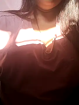 your-cute-baby online show from November 15, 2025, 7:49 am