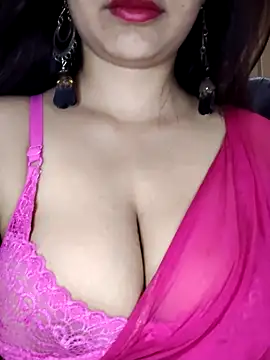 Snapshot of annanya01 chatting on September 16, 2025, 2:01 am annanya01 online show from September 16, 2025, 2:01 am