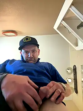 Bigrich112277 online show from September 18, 2025, 8:11 pm