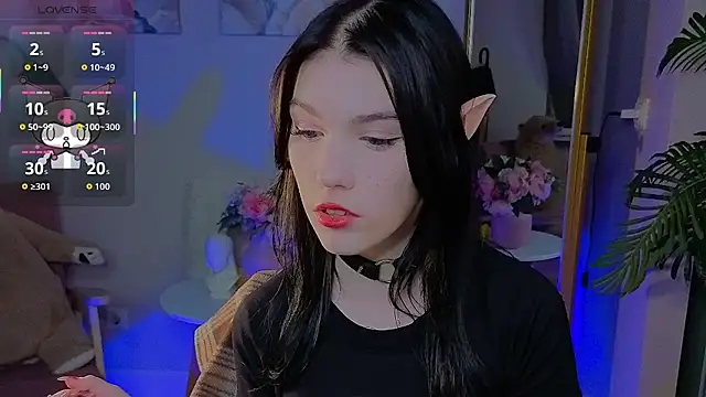 Sophie SkyAngel online show from October 21, 2025, 1:23 pm