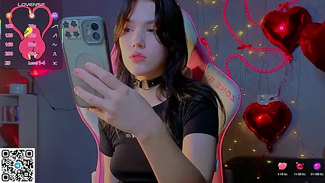 Sophie SkyAngel online show from February 11, 2026, 7:02 am