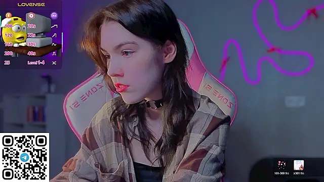 Sophie SkyAngel online show from March 1, 2026, 9:28 pm