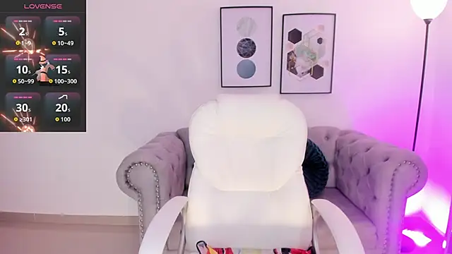 Snapshot of Sharon_breezee chatting on October 31, 2025, 2:12 am Sharon breezee online show from October 31, 2025, 2:12 am