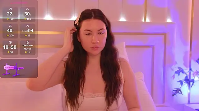 MeganStrain online show from October 21, 2025, 3:07 am