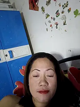 Snapshot of SweetASS6969 chatting on September 26, 2025, 4:11 pm SweetASS6969 online show from September 26, 2025, 4:11 pm