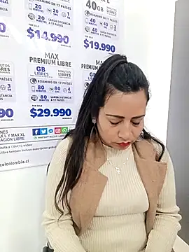 Snapshot of PAULA20- chatting on January 10, 2026, 12:18 pm PAULA20- online show from January 10, 2026, 12:18 pm