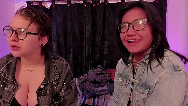 CrazyCakes  online show from January 13, 2026, 4:12 pm