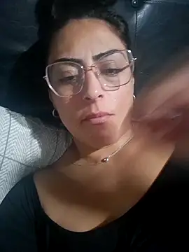 Nella 09 online show from September 18, 2025, 3:14 pm