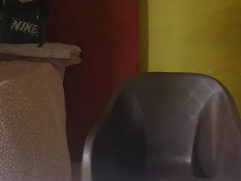 ursdreamperson online show from June 16, 2026, 1:25 pm
