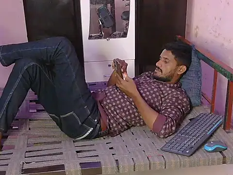 Snapshot of krishjaat43 chatting on March 13, 2026, 10:11 am krishjaat43 online show from March 13, 2026, 10:11 am