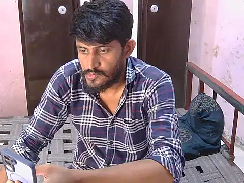 krishjaat43 online show from June 11, 2026, 5:22 pm