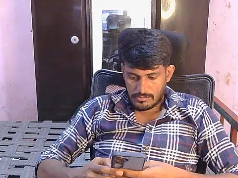 Snapshot of krishjaat43 chatting on July 12, 2026, 7:32 am krishjaat43 online show from July 12, 2026, 7:32 am