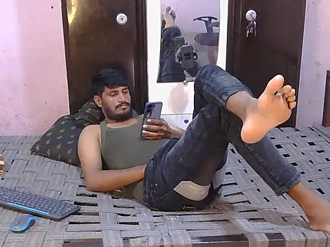 Snapshot of krishjaat43 chatting on August 1, 2026, 12:10 am krishjaat43 online show from August 1, 2026, 12:10 am