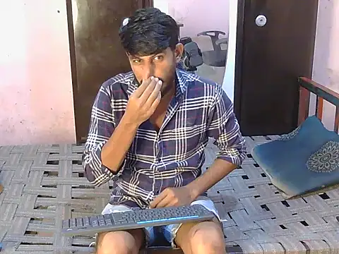 Snapshot of krishjaat43 chatting on August 3, 2026, 3:05 pm krishjaat43 online show from August 3, 2026, 3:05 pm