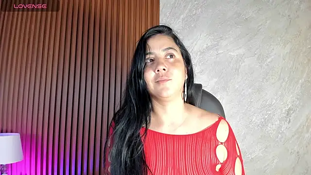 Snapshot of _Cris_Spicy_ chatting on October 25, 2025, 7:41 pm Cris Spicy online show from October 25, 2025, 7:41 pm