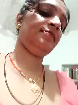 Chhaya hot online show from September 28, 2025, 8:47 pm