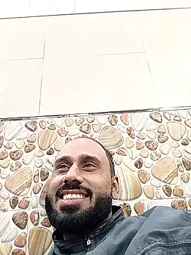 amitkumarkangra online show from December 14, 2025, 3:06 pm