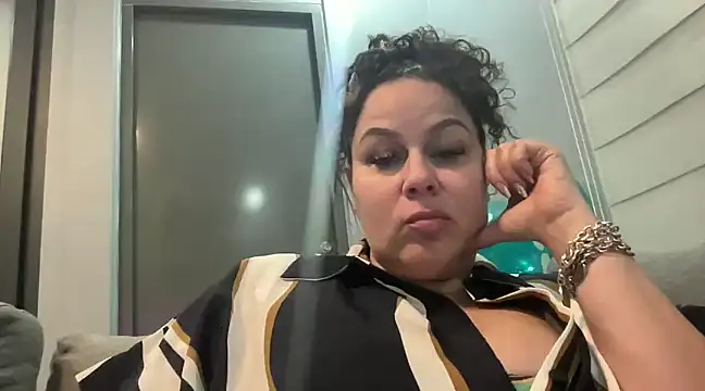 number1slut online show from February 5, 2025, 11:28 pm