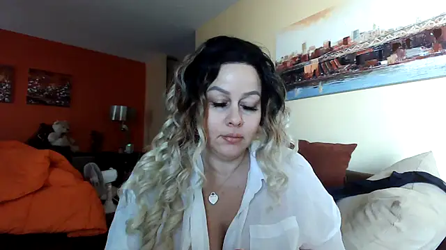 number1slut online show from March 17, 2025, 8:30 pm