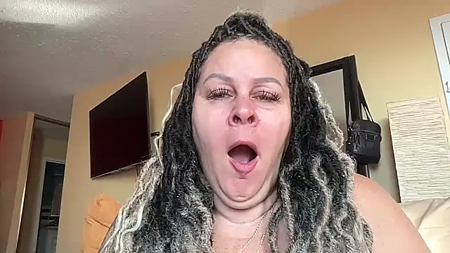number1slut online show from April 30, 2026, 1:06 pm