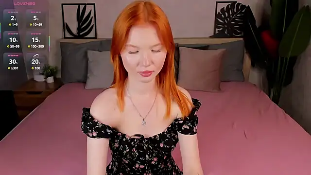 Anna Patterson online show from October 7, 2025, 10:01 am