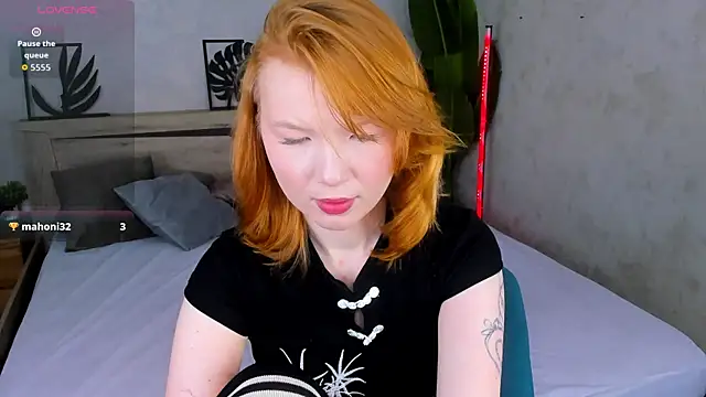 Anna Patterson online show from May 4, 2026, 9:27 am