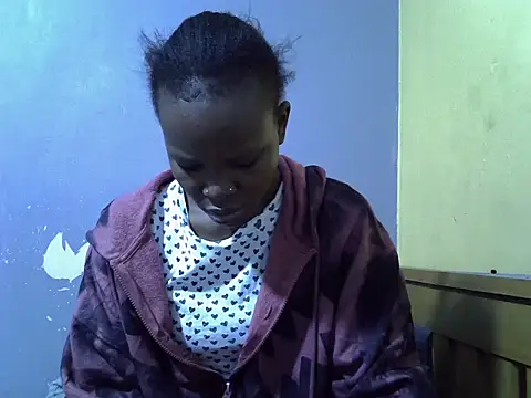 Sweetlanah online show from October 6, 2025, 5:54 pm