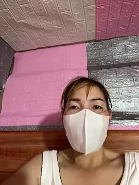 Snapshot of Old_girl chatting on September 19, 2025, 3:41 am Old girl online show from September 19, 2025, 3:41 am