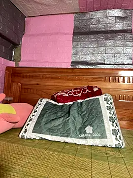 Snapshot of Old_girl chatting on September 23, 2025, 5:16 pm Old girl online show from September 23, 2025, 5:16 pm