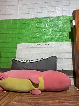 Snapshot of Old_girl chatting on October 12, 2025, 9:19 am Old girl online show from October 12, 2025, 9:19 am