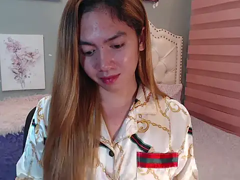 urGoddessChloexxx online show from April 8, 2026, 8:20 pm