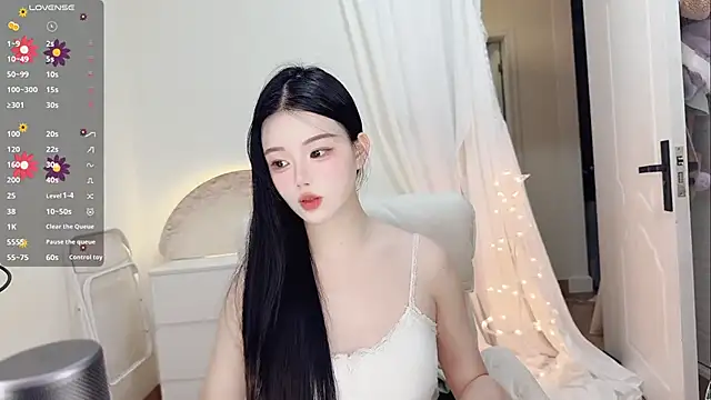 Snapshot of MM-feifei chatting on September 24, 2025, 4:10 pm MM-feifei online show from September 24, 2025, 4:10 pm