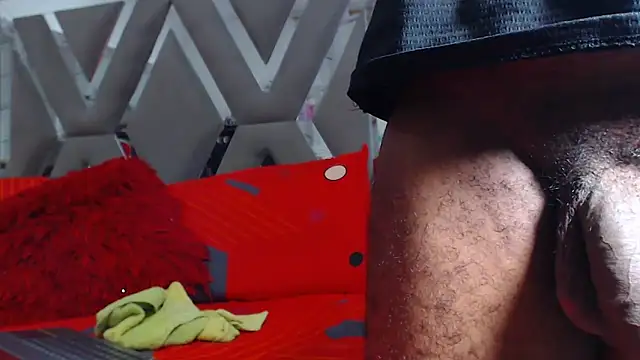 Snapshot of AndyCalifornia1 chatting on February 8, 2026, 10:57 pm AndyCalifornia1 online show from February 8, 2026, 10:57 pm