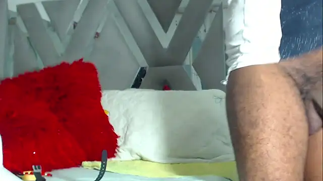 Snapshot of AndyCalifornia1 chatting on February 27, 2026, 1:11 pm AndyCalifornia1 online show from February 27, 2026, 1:11 pm