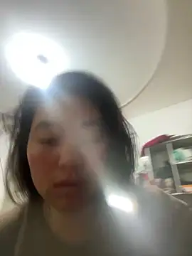 Snapshot of Nhung584 chatting on March 13, 2026, 2:12 pm Nhung584 online show from March 13, 2026, 2:12 pm