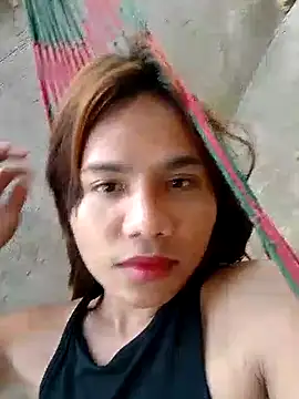 Snapshot of zoeytransph chatting on April 7, 2026, 2:12 am zoeytransph online show from April 7, 2026, 2:12 am