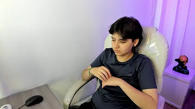 Snapshot of Nathaly_ds chatting on February 13, 2026, 7:21 pm Nathaly ds online show from February 13, 2026, 7:21 pm