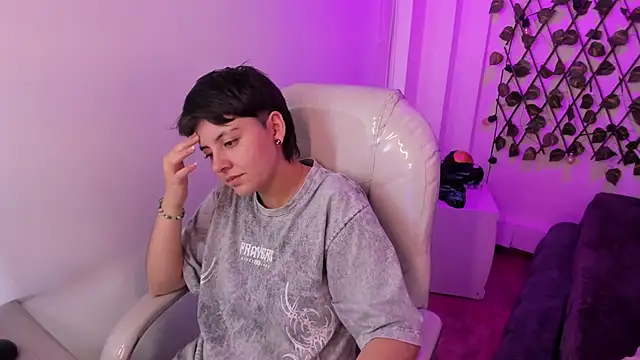 Snapshot of Nathaly_ds chatting on March 5, 2026, 8:27 pm Nathaly ds online show from March 5, 2026, 8:27 pm