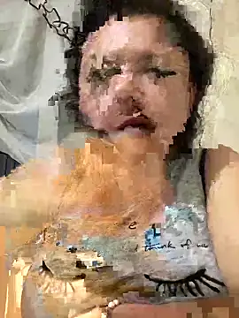 Snapshot of Kiravix chatting on September 10, 2025, 3:56 pm Kiravix online show from September 10, 2025, 3:56 pm