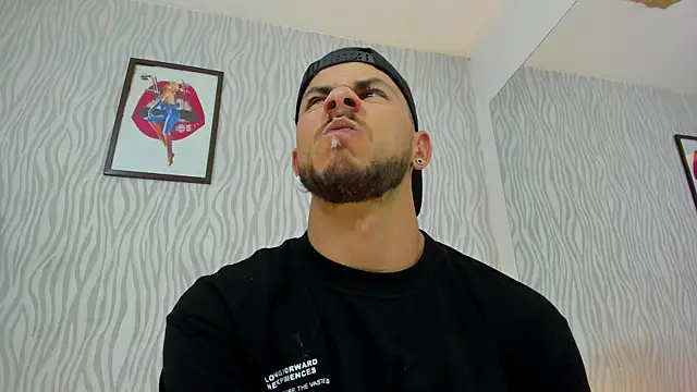 dylan jacobx online show from September 16, 2025, 2:45 am